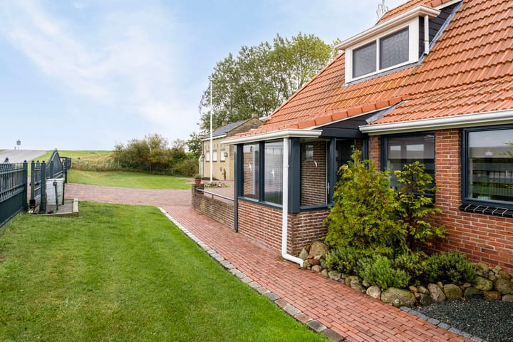 Photo 33 of Bantswei 9