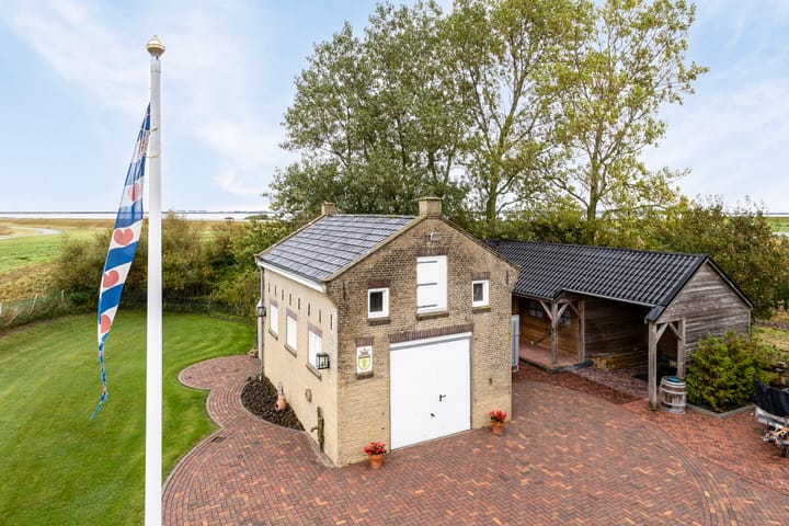 Photo 38 of Bantswei 9