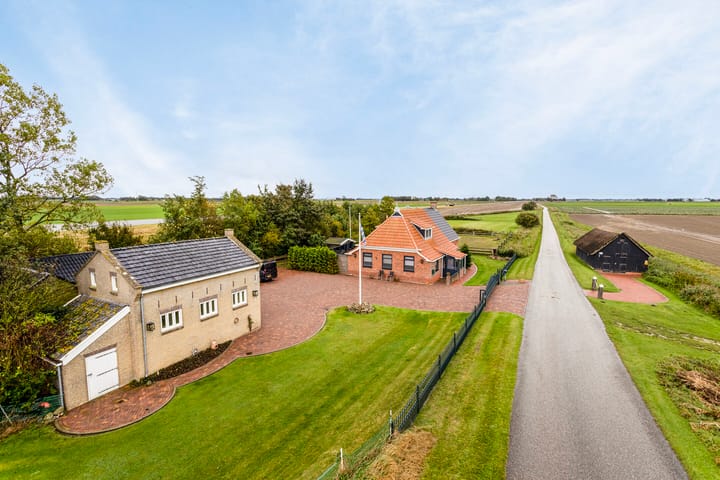 Photo 2 of Bantswei 9