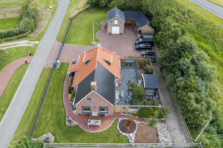 Photo 39 of Bantswei 9