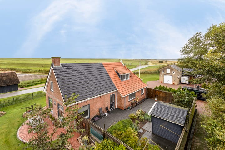 Photo 42 of Bantswei 9