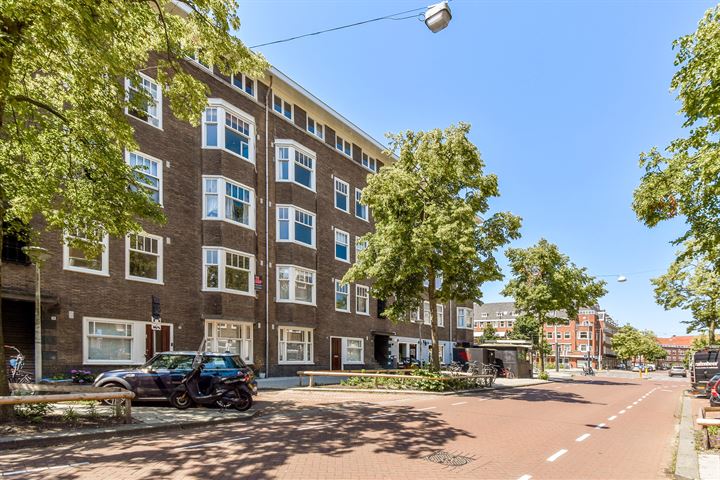 Bekijk foto 22 van Waalstraat 64-3