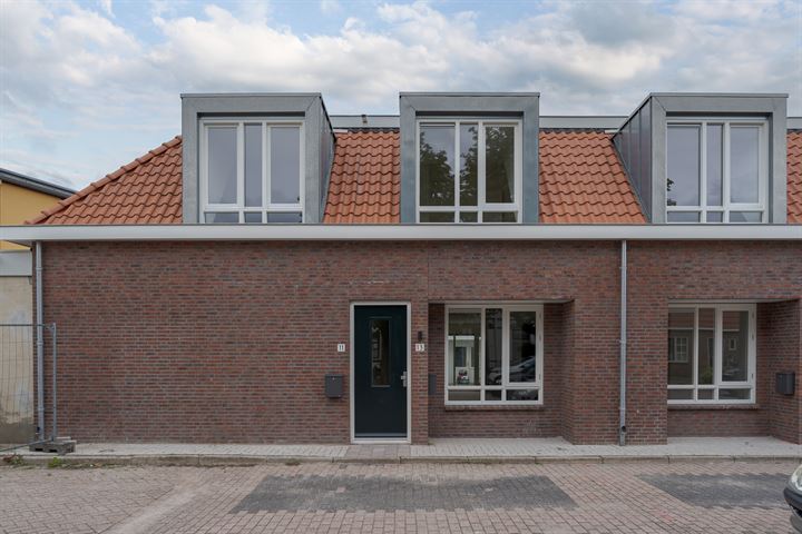 Bekijk foto 1 van Billitonstraat 11