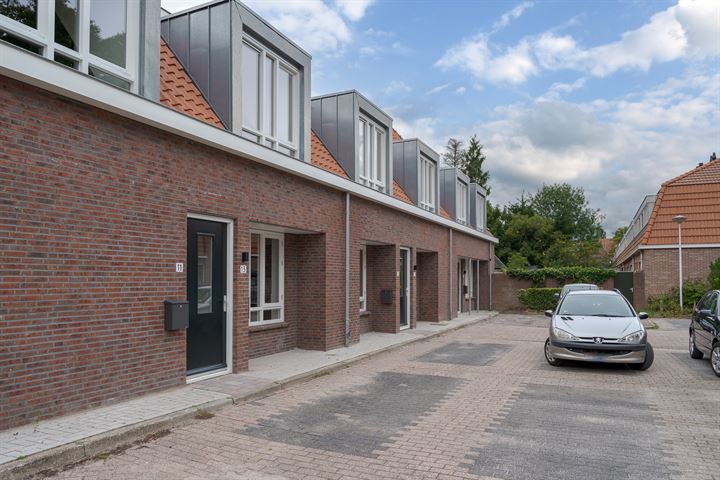 Bekijk foto 16 van Billitonstraat 11