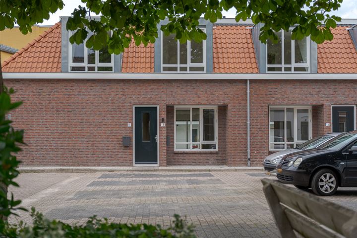 Bekijk foto 17 van Billitonstraat 11