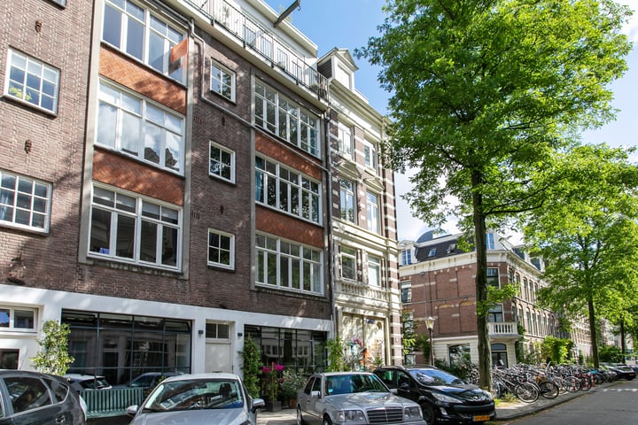 Bekijk foto 1 van Blasiusstraat 19-1