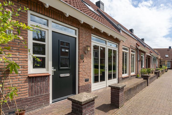 Bekijk foto 5 van Het Roombeekhofje 36