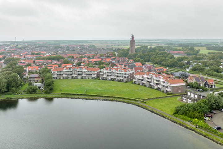 Foto 2 van Charley Tooropstraat 10