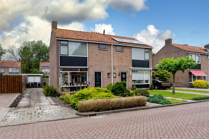 Bekijk foto 1 van Talmastraat 92