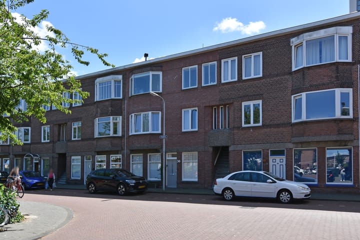 Foto 2 van Irisplein 34