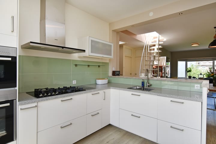 Foto 8 van Irisplein 34