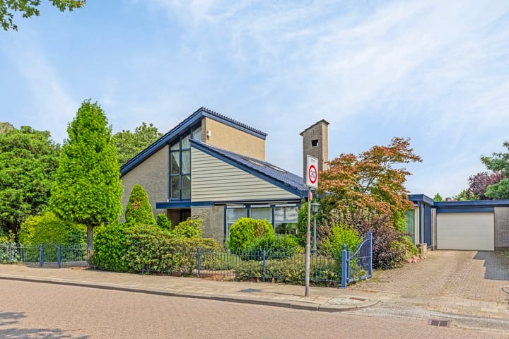 Foto 8 van Bornsestraat 174