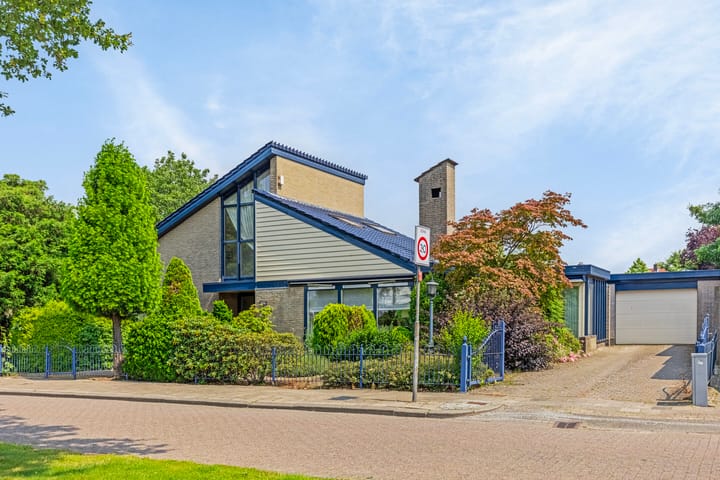 Foto 10 van Bornsestraat 174