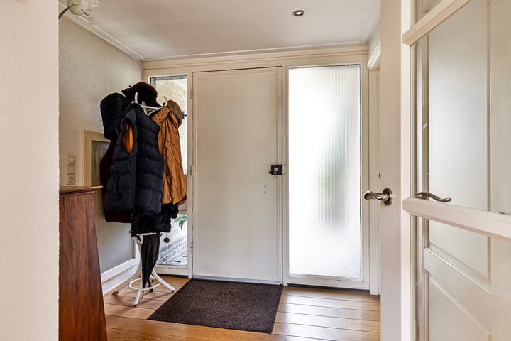 Foto 12 van Bornsestraat 174