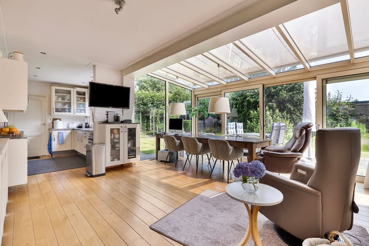 Foto 23 van Bornsestraat 174