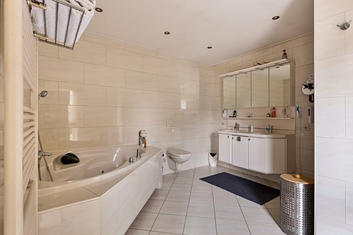 Foto 31 van Bornsestraat 174