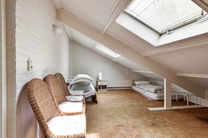 Foto 39 van Bornsestraat 174