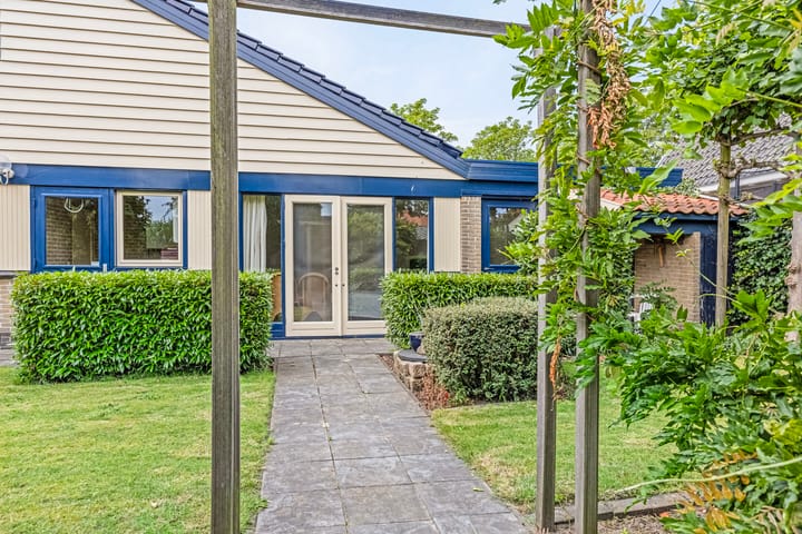 Foto 45 van Bornsestraat 174