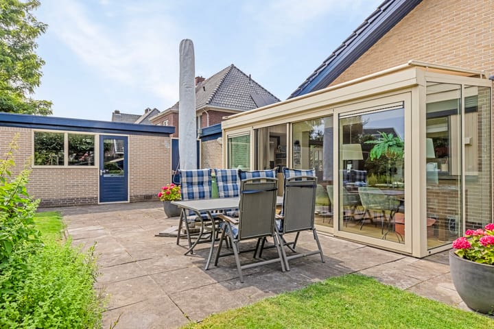 Foto 46 van Bornsestraat 174