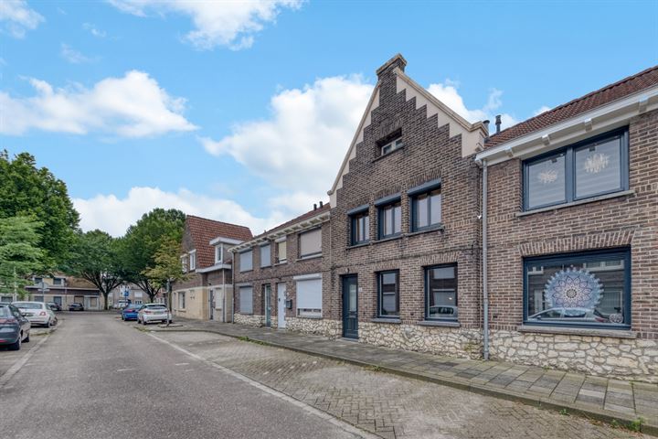 View photo 20 of Schoutstraat 22