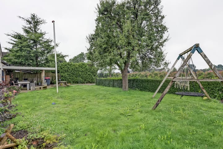 Foto 4 van Langevenseweg 4