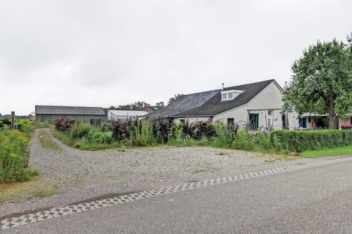 Foto 9 van Langevenseweg 4