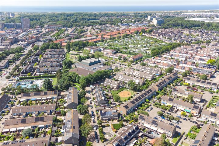 Bekijk foto 32 van Willem Barentsstraat 44