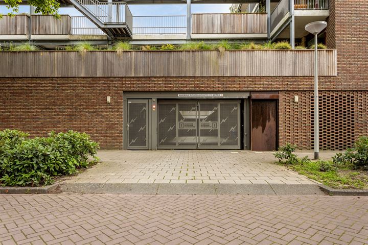 Bekijk foto 30 van Theodoor van Hoytemastraat 104