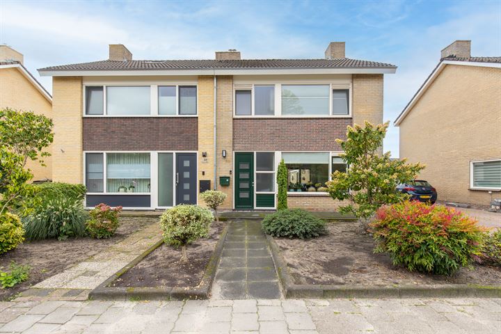 Bekijk foto 4 van Straat Formosa 82