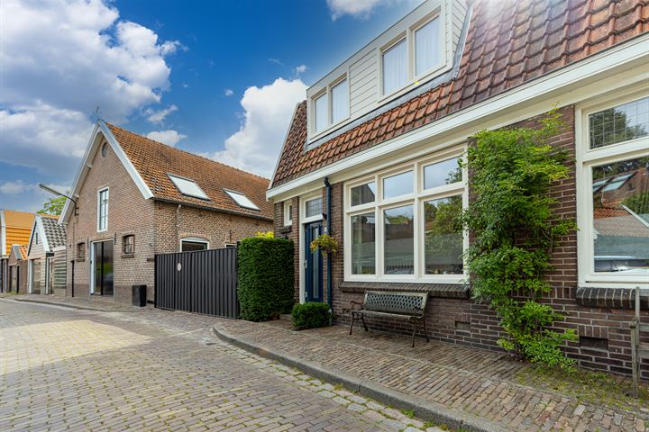 Bekijk foto 40 van Singelstraat 35