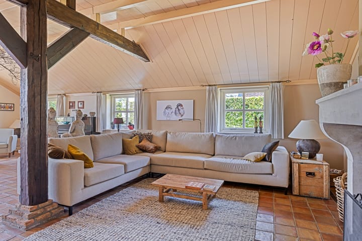 Photo 18 of Hoogveldsestraat 15