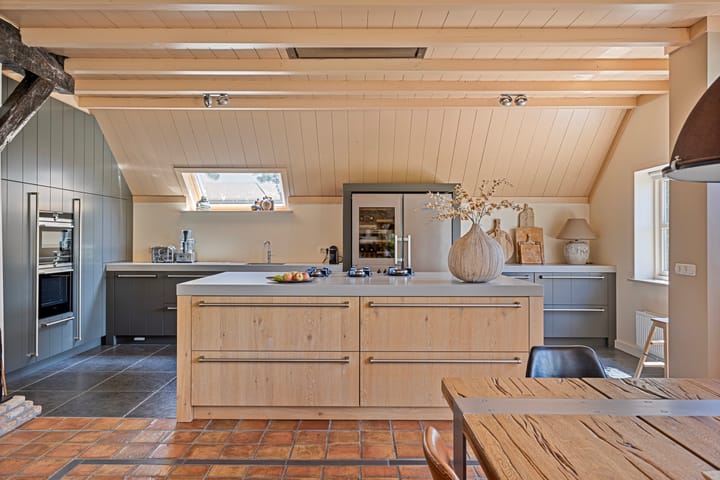 Photo 24 of Hoogveldsestraat 15