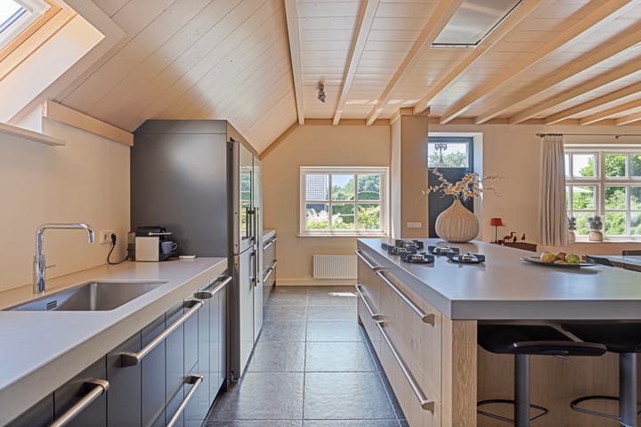 Photo 26 of Hoogveldsestraat 15