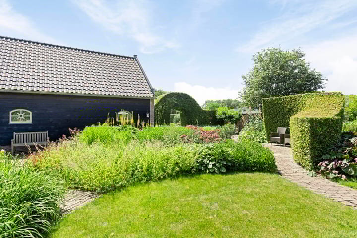 Photo 69 of Hoogveldsestraat 15