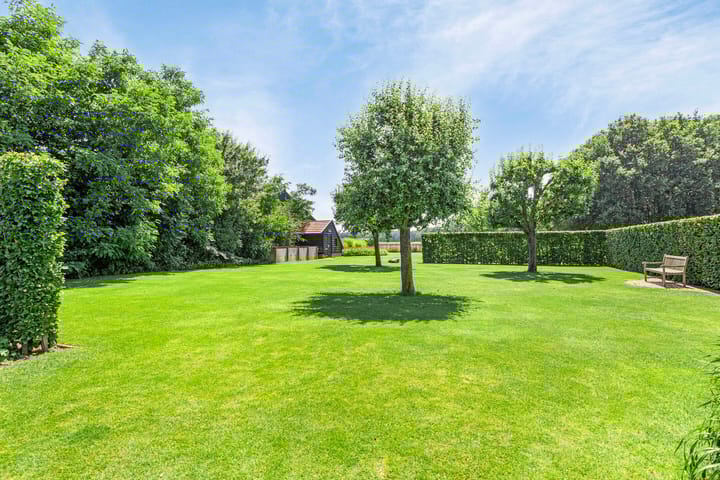 Photo 81 of Hoogveldsestraat 15