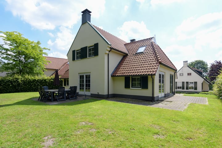 Foto 43 van Midden Peelweg 5-096