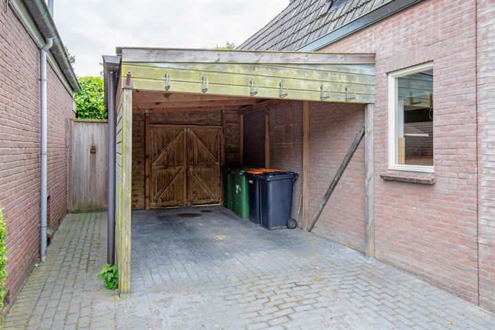 Bekijk foto 40 van Kogerstraat 65