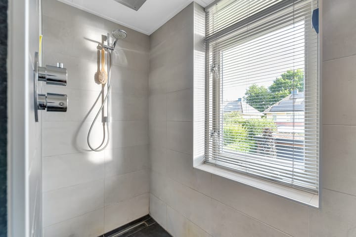 Foto 20 van Koningsvaren 10