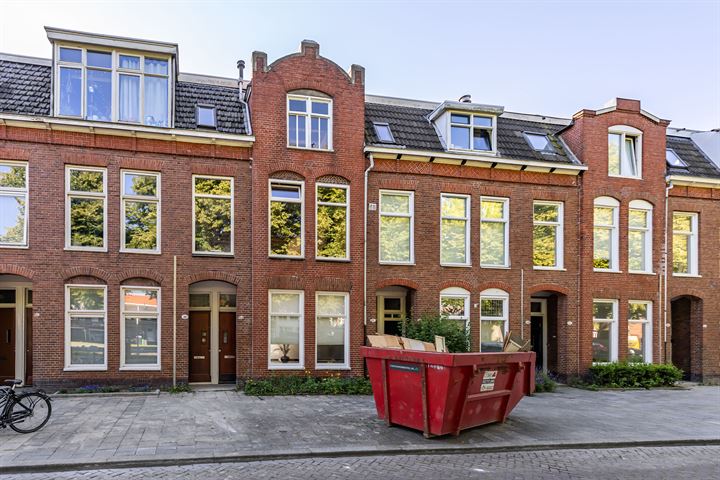 Bekijk foto 1 van Bankastraat 36