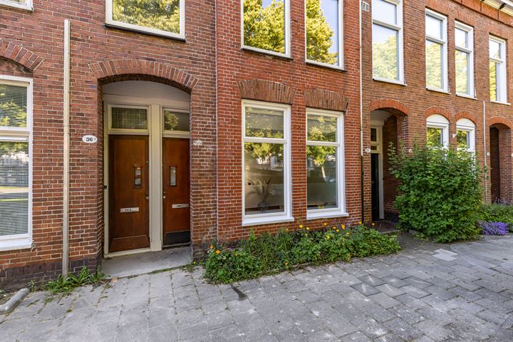 View photo 3 of Bankastraat 36