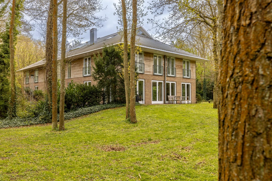 Photo 1 of Van Vollenhovenlaan 28