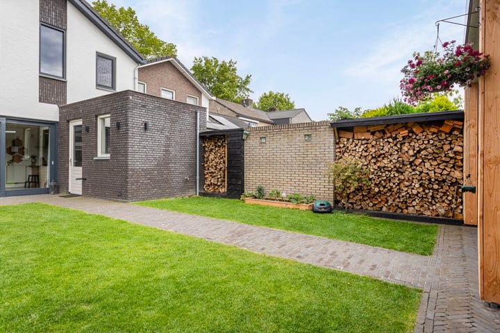 Bekijk foto 35 van Kempstraat 31