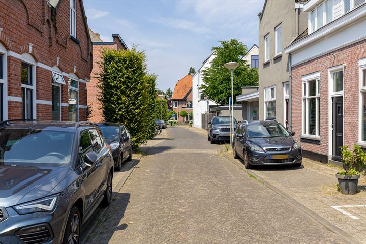 View photo 9 of Ranonkelstraat 20