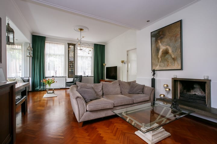 Photo 3 of Wilhelminastraat 35