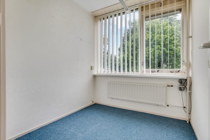 Foto 19 van Burgemeester W Martenslaan 18