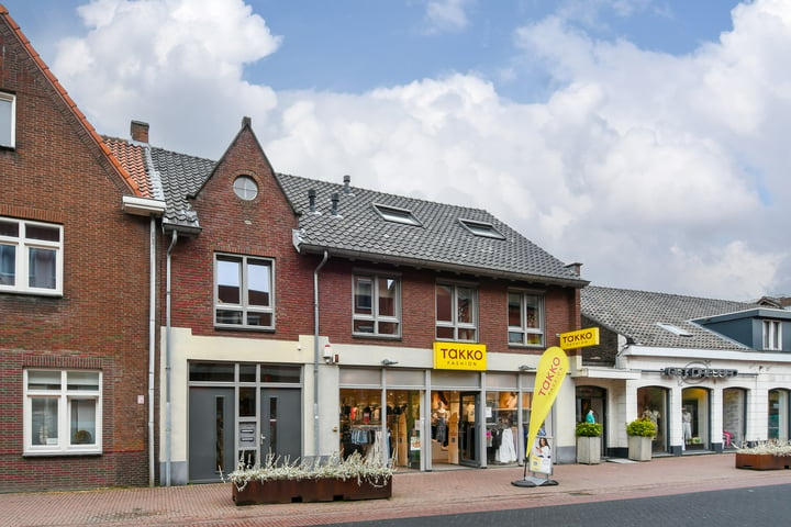 Bekijk foto 1 van Dorpstraat 7-B