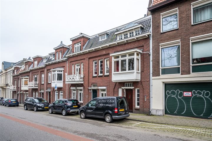 Bekijk foto 45 van Parkweg 104