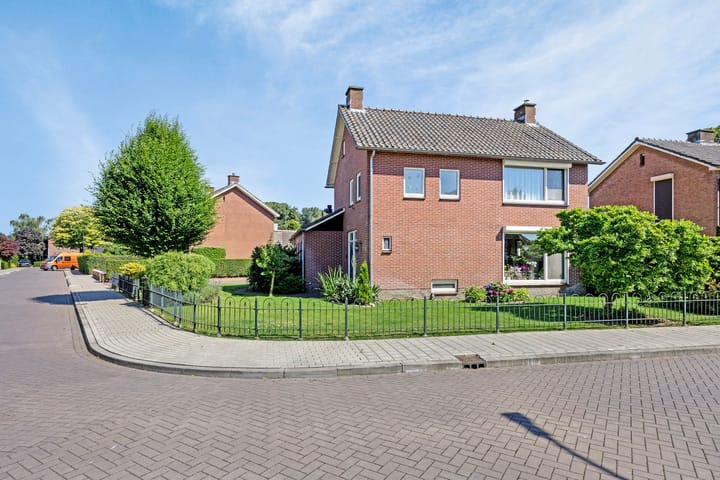 Foto 30 van Horststraat 8