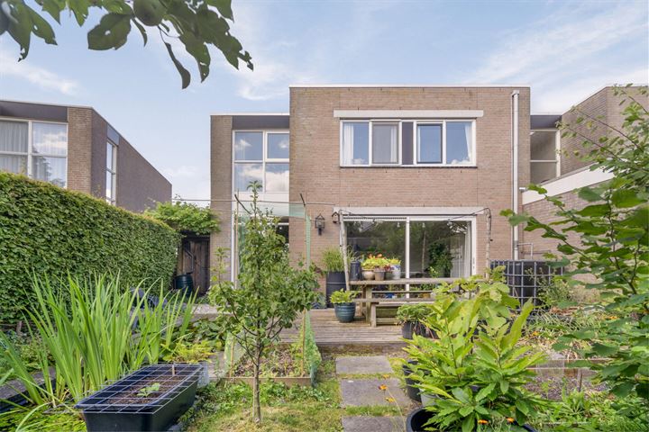 Bekijk foto 42 van P. Boorsmastraat 20