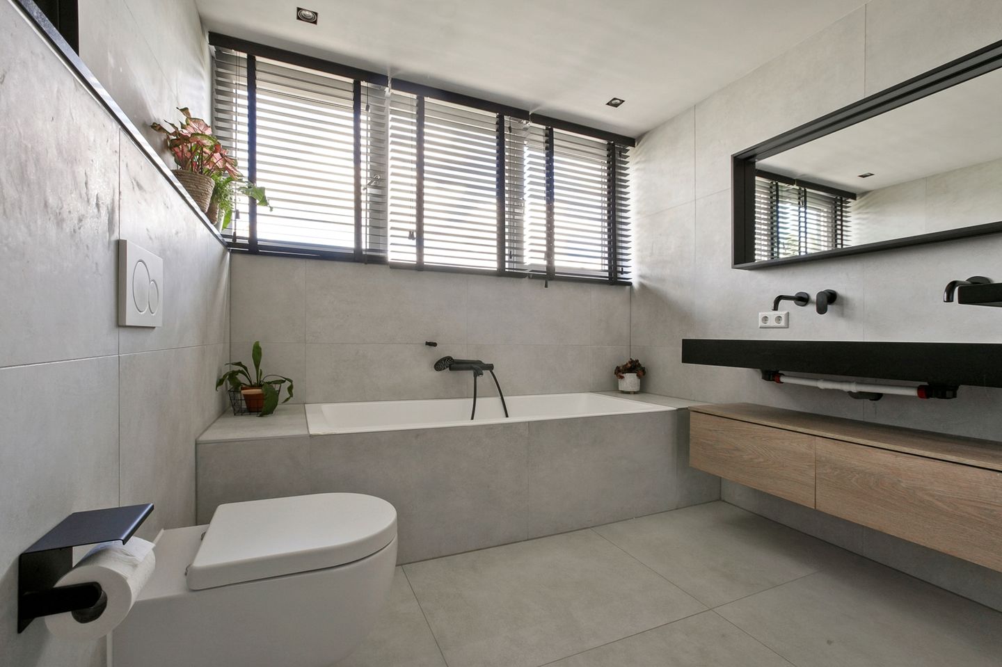 Photo 49 of Johan Buijeslaan 34